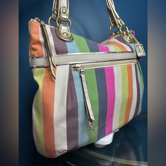 Coach Poppy Glam Tote Legacy Stripe Sequin 19021 Like New - Picture 4 of 17